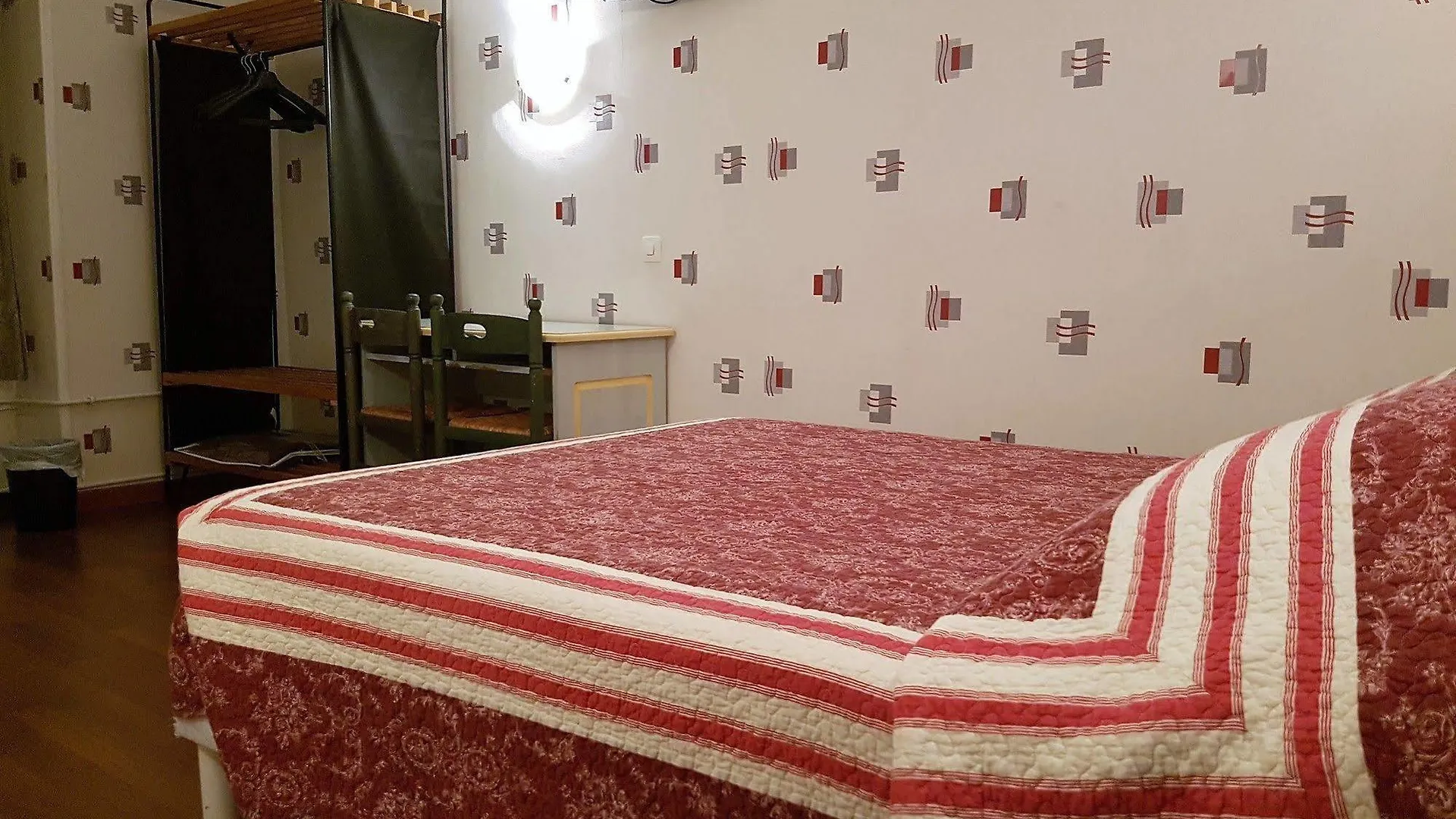 Hotel Ibis Styles Gare De L'est Magenta 3*