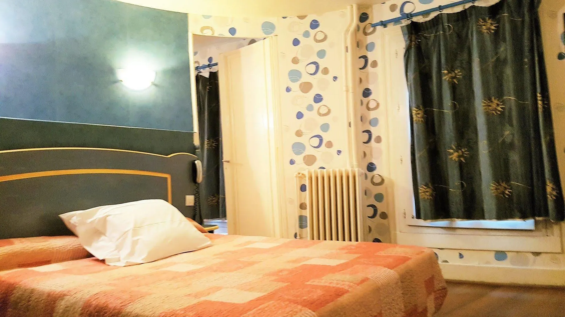 Hotel Ibis Styles Gare De L'est Magenta